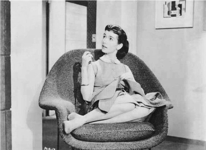 saarinen-womb-chair-boucle-film-freaks-black-and-ehite-movies-furniture-design-curly-textile-oikosterzis-furniture-crete.jpg