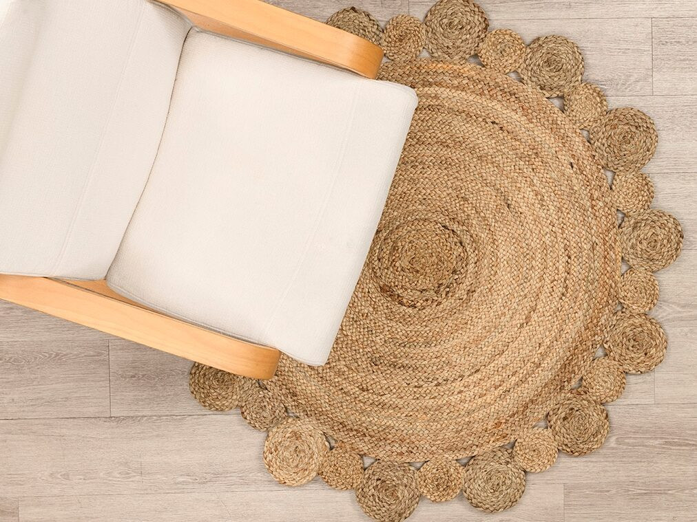 xalia-oikos-terzis-furniture-store-crete-chania-jute-carper-round-rotonda-blog-stella-terzi.jpg