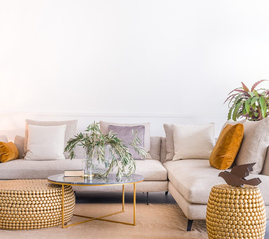 THE KLAUS SOFA