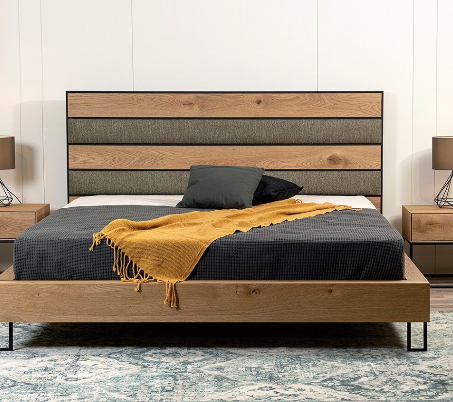THE STEEL BEDROOM