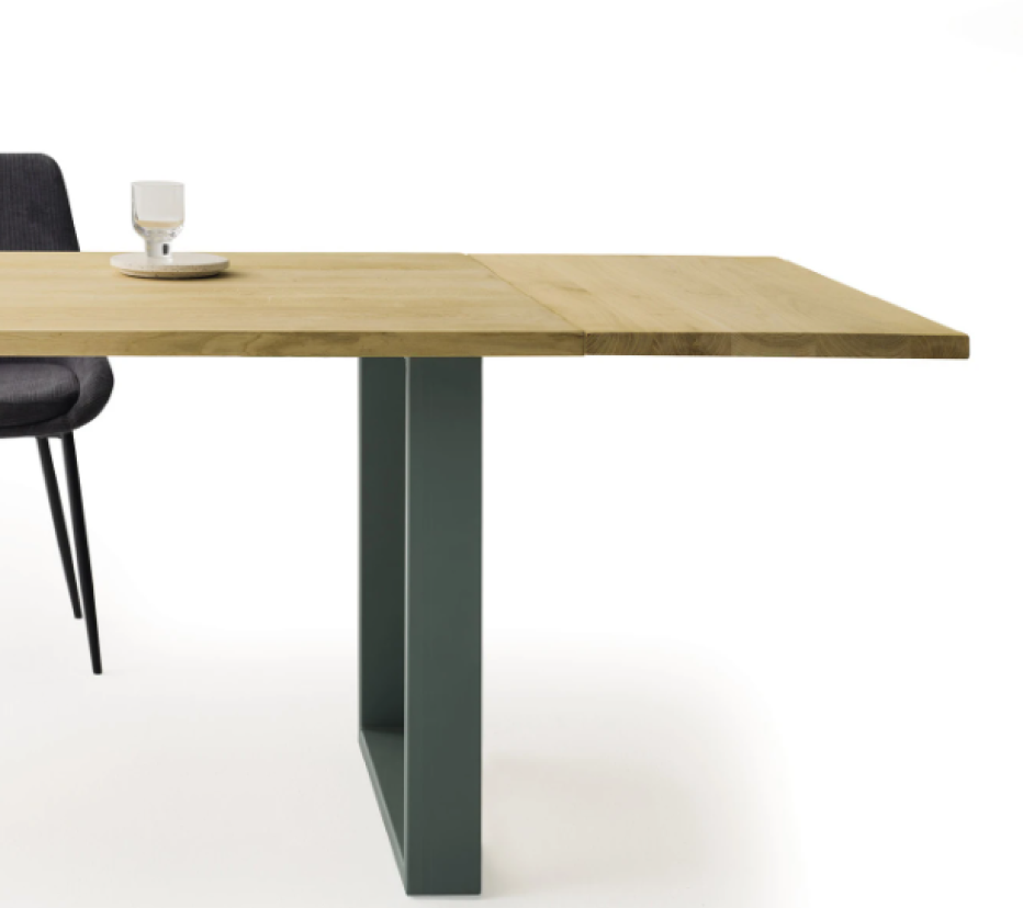 ΤΡΑΠΕΖΑΡΙΑ TOP #33 SQUARE by Devina Nais