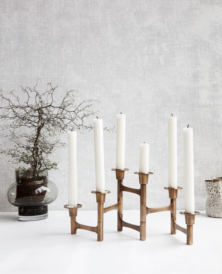 DECO & MORE