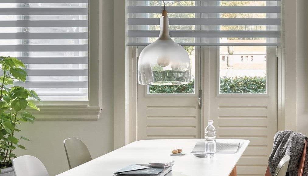ΤΑ ΕΛΕΓΧΟΜΕΝΑ MAGIC LIGHTS / ZEBRA BLINDS