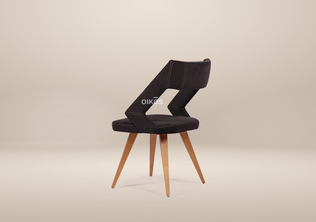 THE NEW BOSTON DINING CHAIR