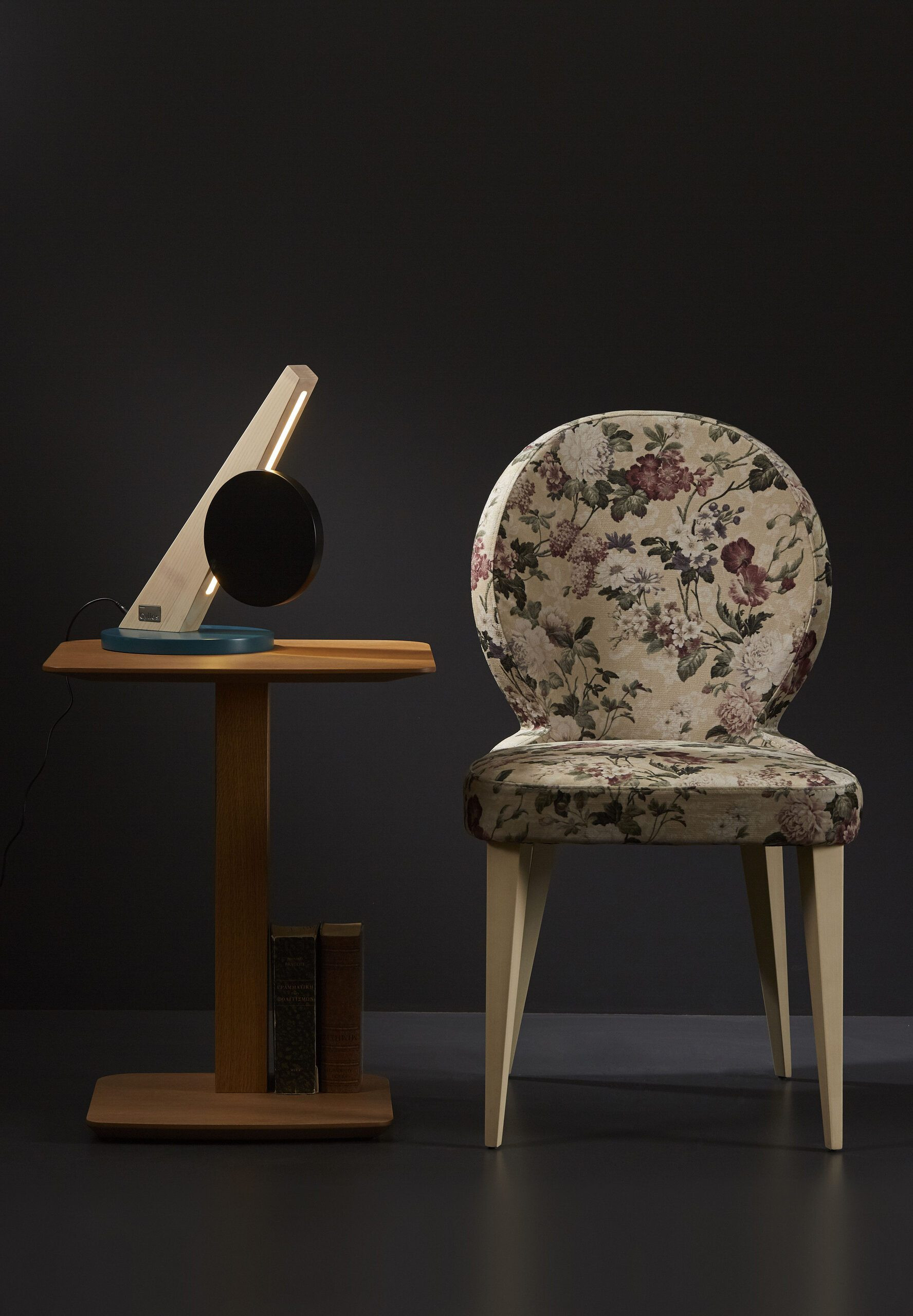 THE KIADEN TABLE LAMP