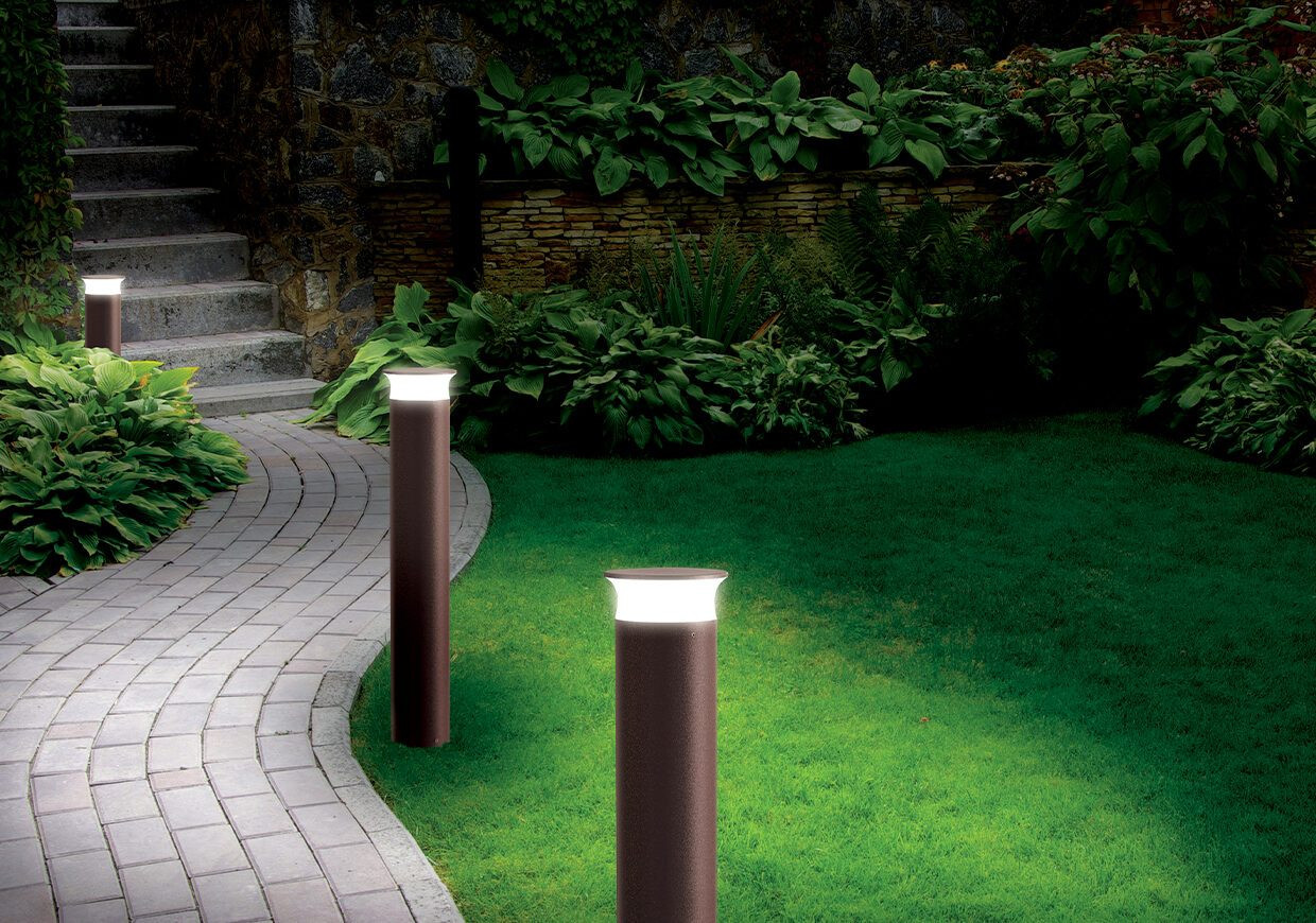 THE SIMON OUTDOOR LIGHTING