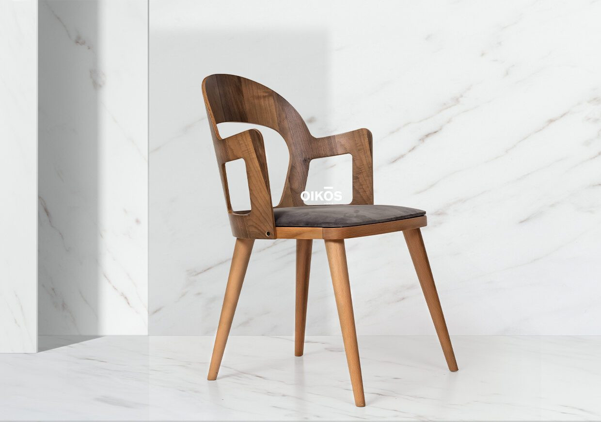 THE TYLER DINING CHAIR