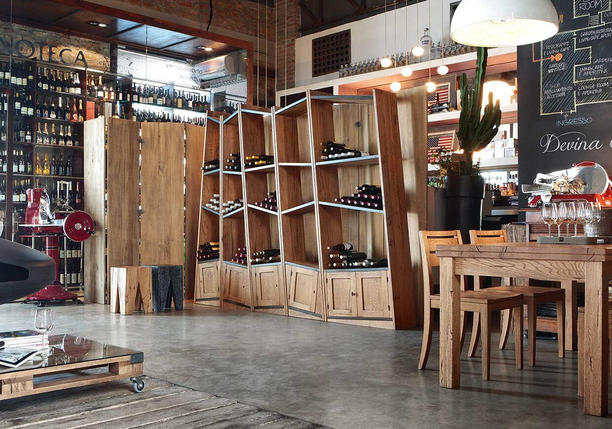 THE UNICA VICENZA BOOKCASE